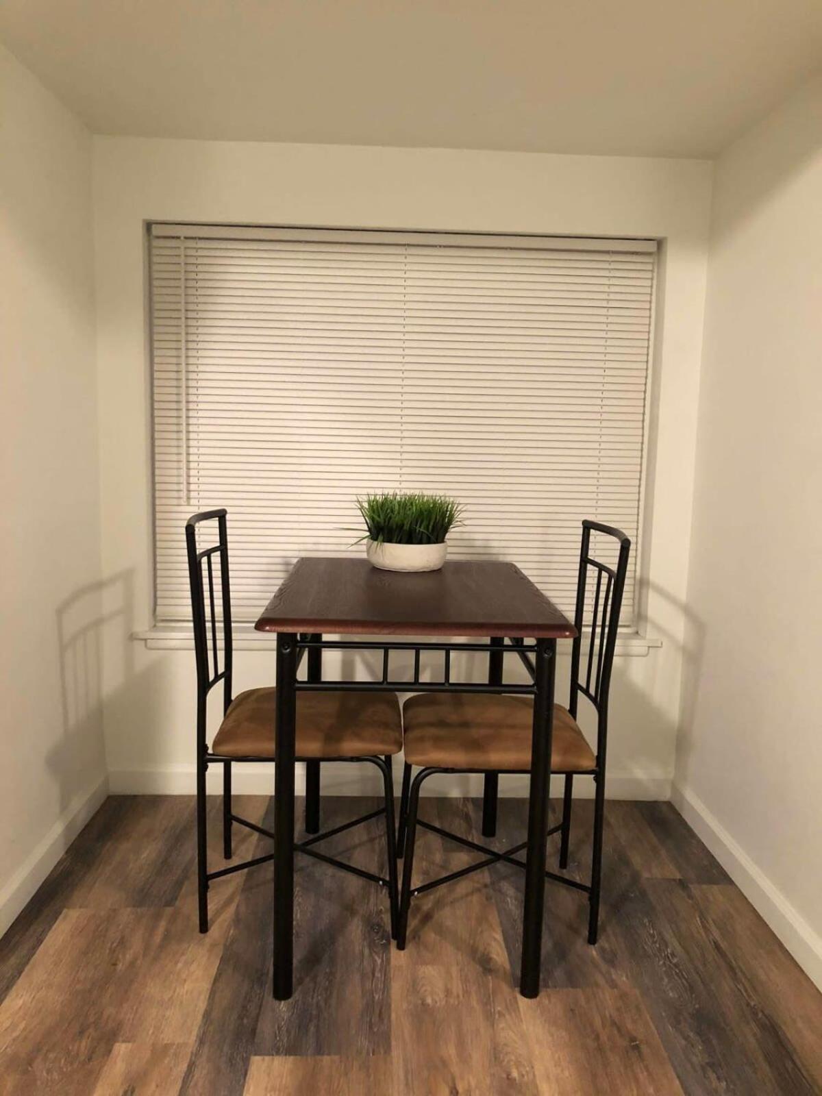 Unwind In A Bright Comfortable Apartment For 3 بيتسبرغ المظهر الخارجي الصورة
